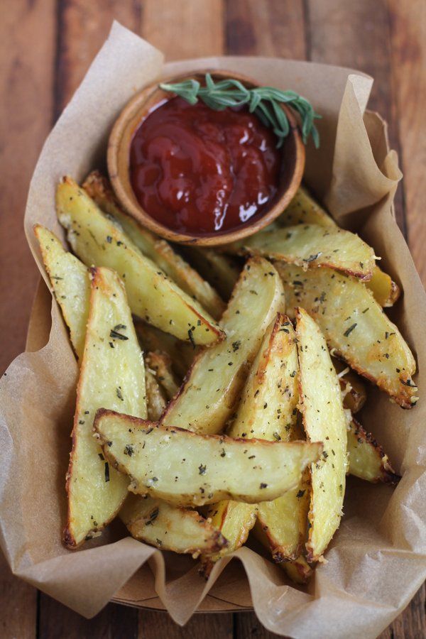 Parmesan Rosemary Oven Fries