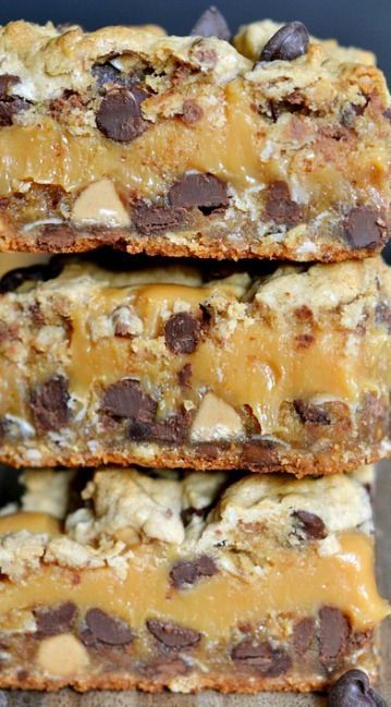 Peanut Butter Caramel Toffee Chocolate Chip Cookie Bars