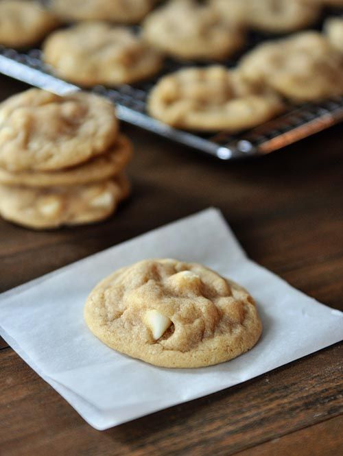 Perfect White Chocolate Macadamia Nut Cookies