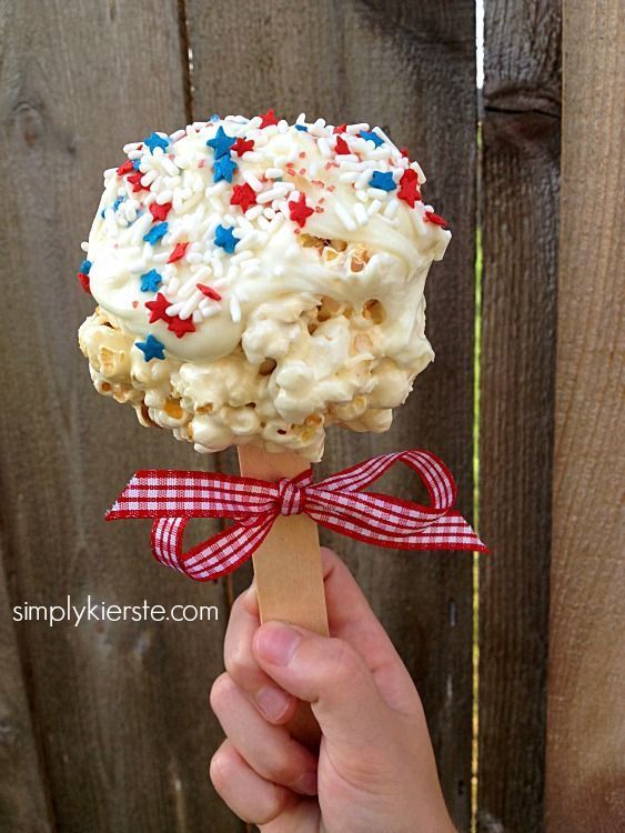 Popcorn Lollipops