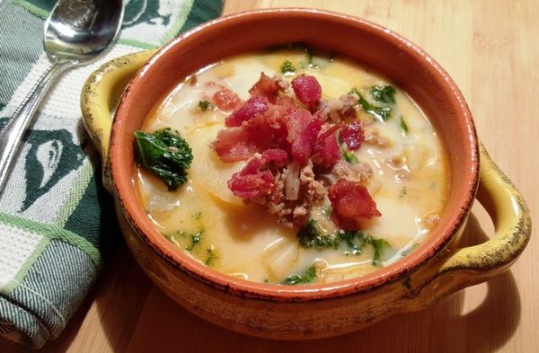 Pressure Cooker Olive Garden Zuppa Toscana (Italian Soup