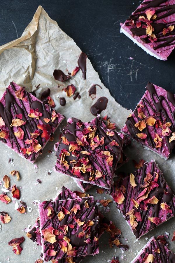 Raw Coconut and Raspberry Bars (grain-free & vegan