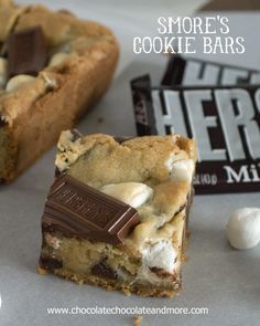 S’mores Cookie Bars