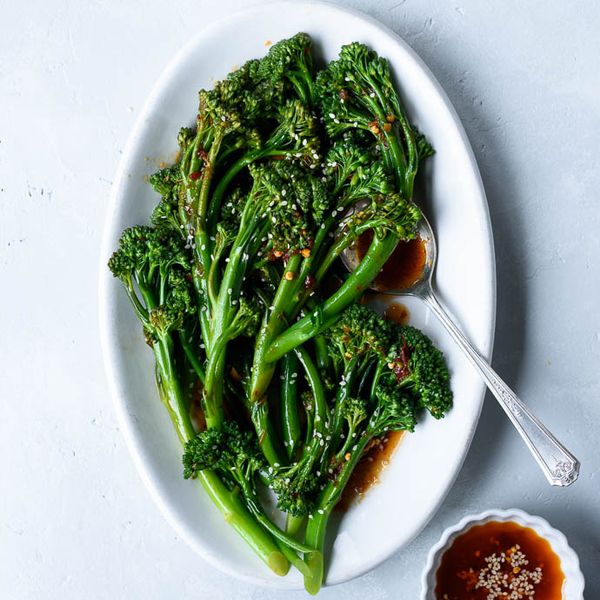 Spicy Sautéed Sesame Garlic Broccolini