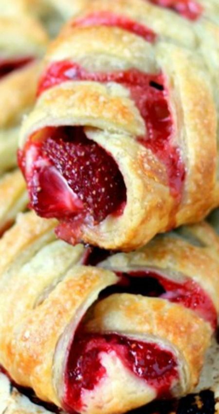 Strawberries & Cream Pastries