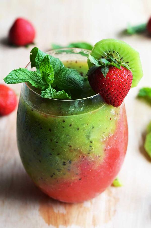 Strawberry-Kiwi Frozen Mojitos