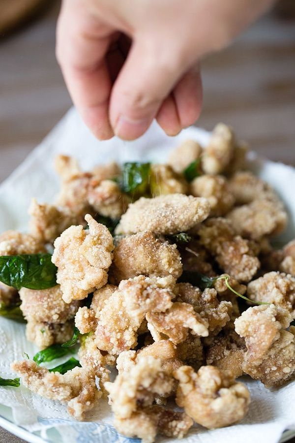 Taiwanese Salt and Pepper Chicken-Basil Peppercorn Chicken