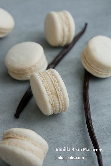 Vanilla Bean Macarons