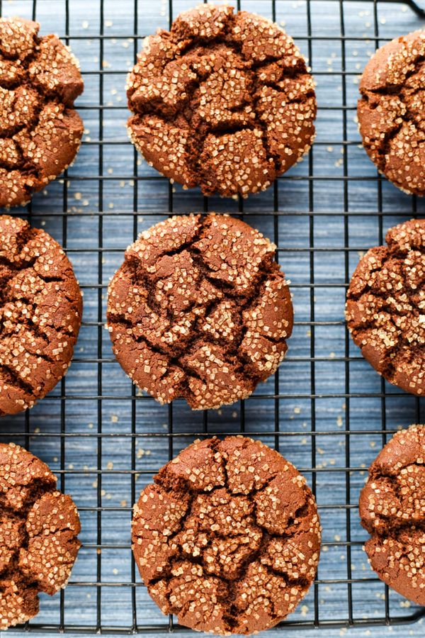 Vegan Molasses Cookies