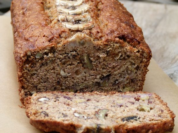 Whole Grain Banana Bread with Almond Pulp