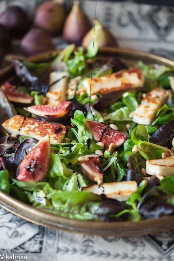 Winter Salad with Figs and Pomegranate Balsamic Dressing