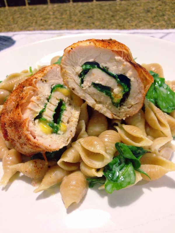 21 Day Fix: Spinach and Colby Jack Stuffed Chicken Roll-Ups