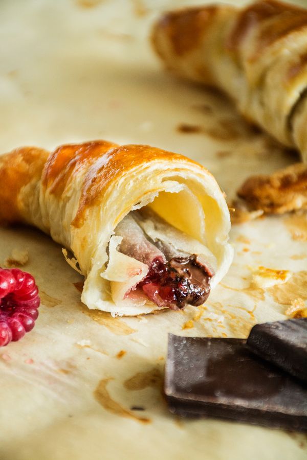 3-Ingredient Chocolate Raspberry Croissants