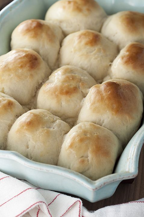 30 Minute Homemade Dinner Rolls