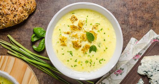 5-Ingredient “Cheezy” Cauliflower Soup