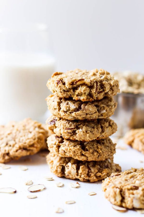 Almond Coconut Oatmeal Cookies (vegan & gluten-free