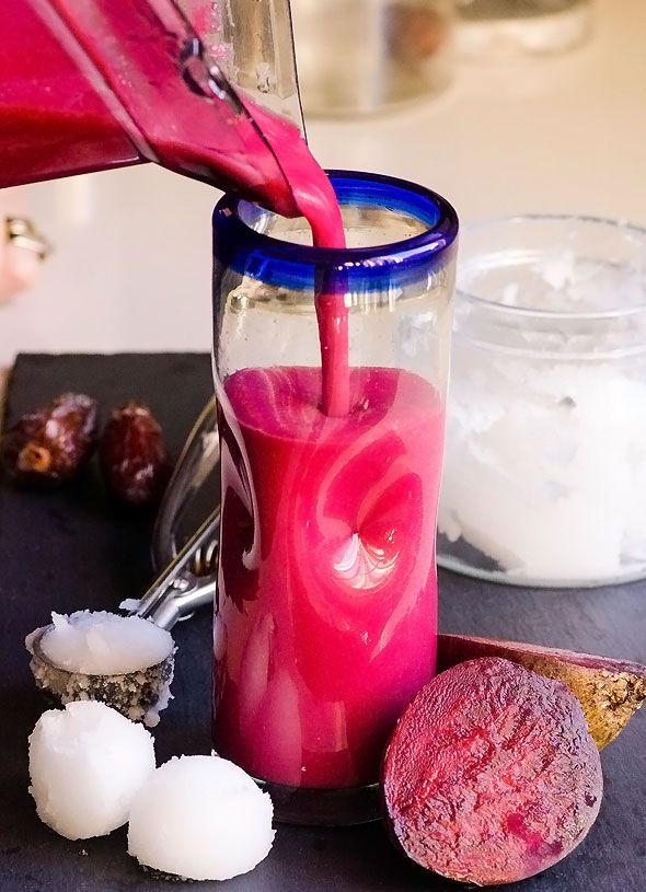 Anti-Inflammatory Red Smoothie