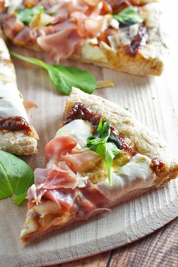 Apple Butter Pizza with Prosciutto and Arugula