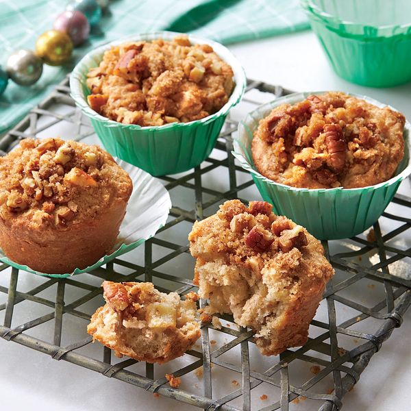 Apple-Pecan Streusel Muffins