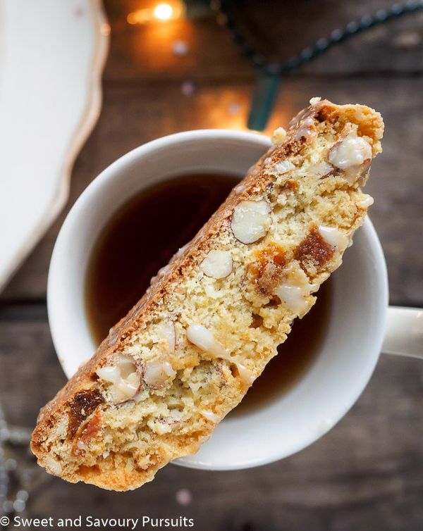 Apricot and Almond Biscotti with White Chocolate Drizzle