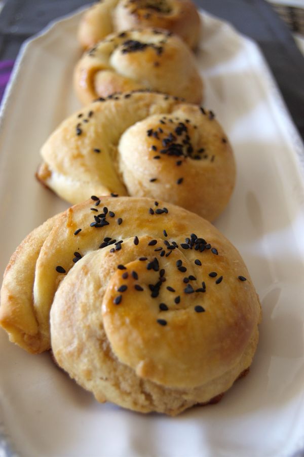 Armenian tahini rolls