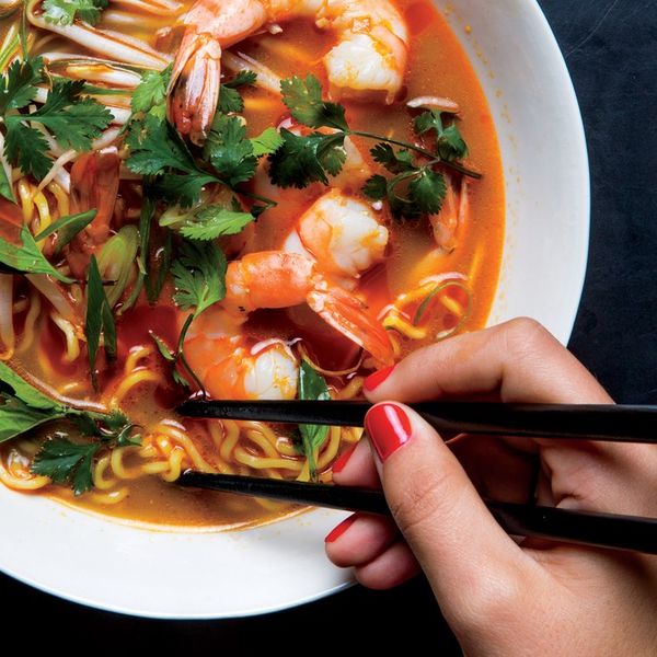 Aromatic Shrimp And Noodle Medicine Soup