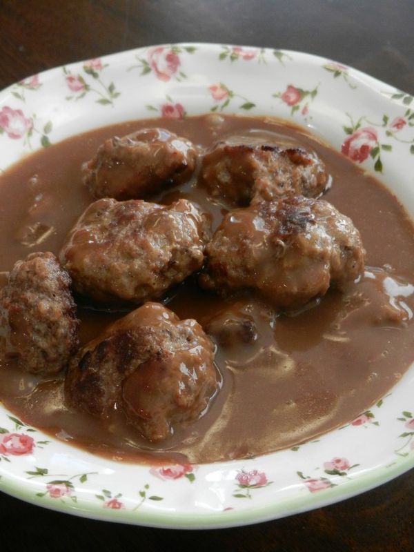 Authentic Norwegian Kjøttkaker Meatballs