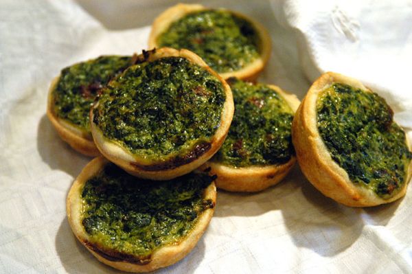 Awesome Mini Spinach Quiche Bites