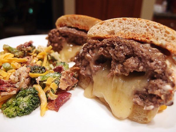 Baked Brie Juicy Lucy