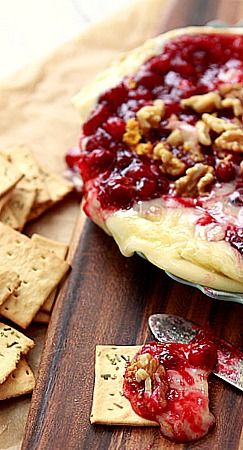 Baked Brie with Cranberry Sauce and Walnuts