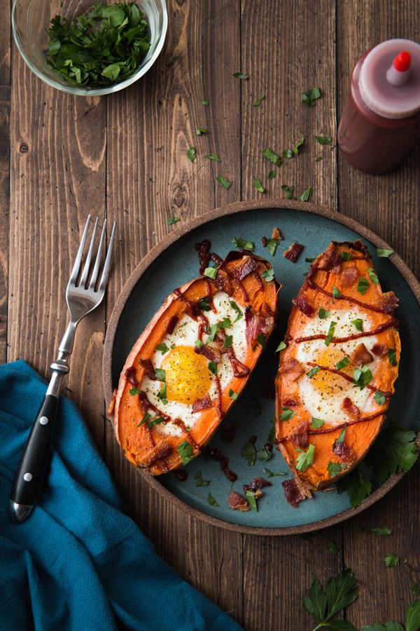 Baked Sweet Potato & Egg Breakfast Boats