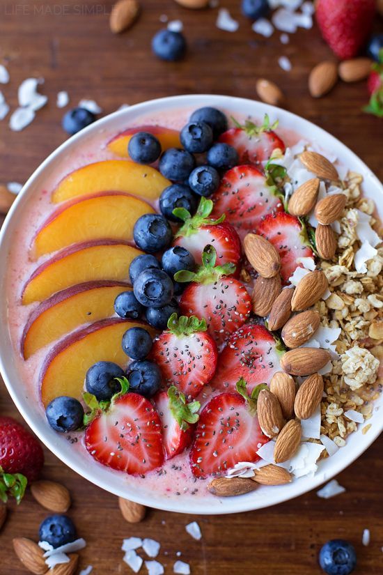 Berry, Peach, and Coconut Smoothie Bowl