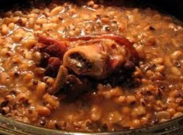 Black-Eyed Peas with Ham Bone or Ham Hock