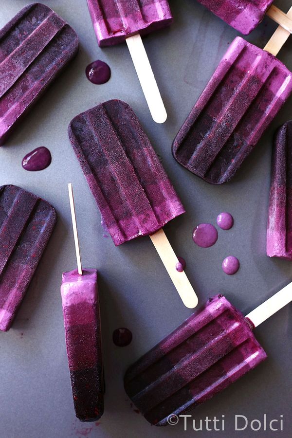 Blackberry Ombre Popsicles