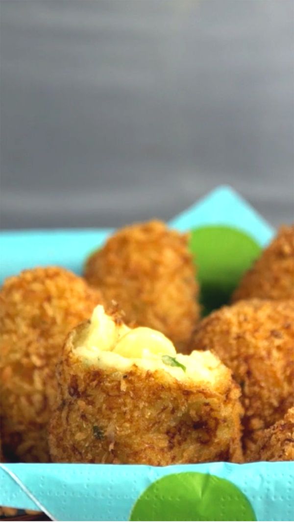 Bolinho de Batata Recheado com Queijo