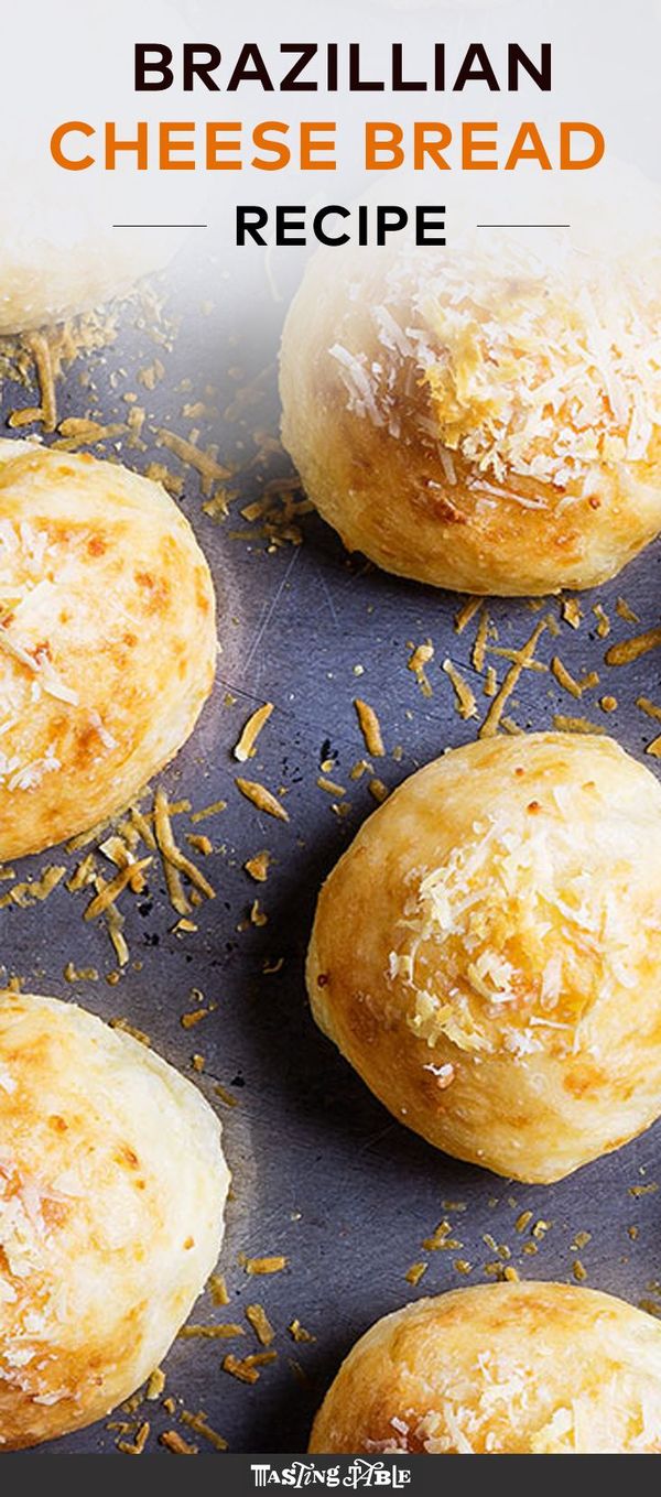 Brazilian Cheese Bread (Pão de Queijo