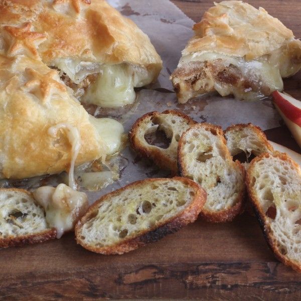 Brie En Croute With Caramel And Walnuts