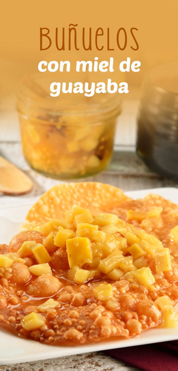 Buñuelos con Miel de Guayaba