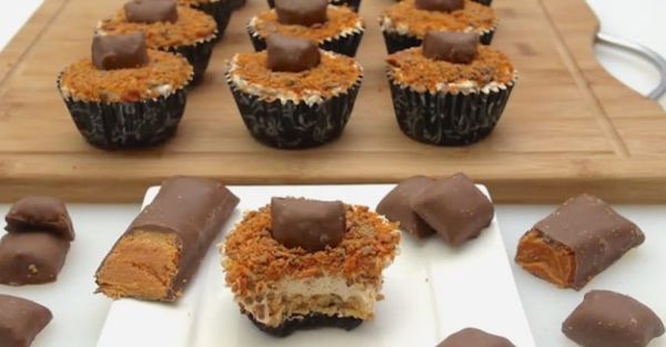 Butterfinger Cheesecakes