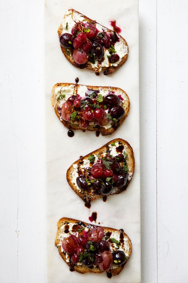 Caramelized Grape Crostini