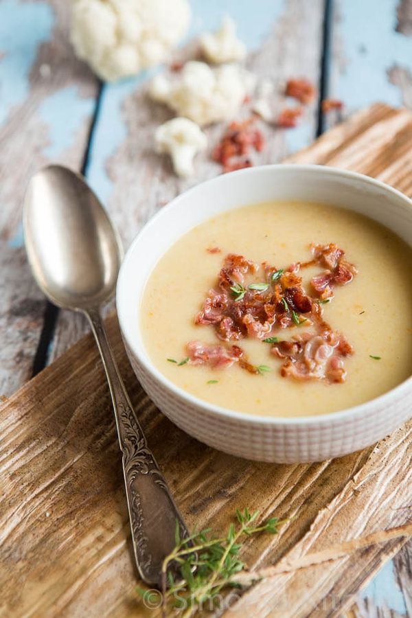 Cauliflower soup with bacon