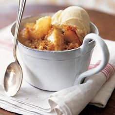 Celtic Apple Crumble with Irish Whiskey Cream Sauce