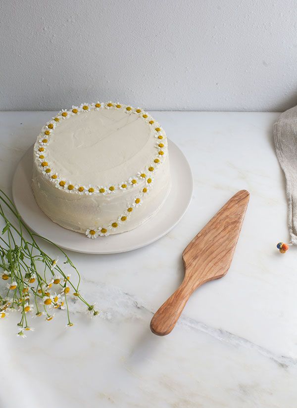 Chamomile Cake with Honey Frosting