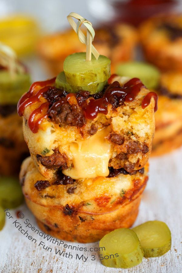 Cheeseburger Puffs