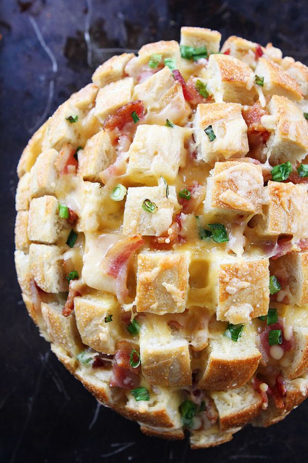 Cheesy Bacon Pull-Apart Bread