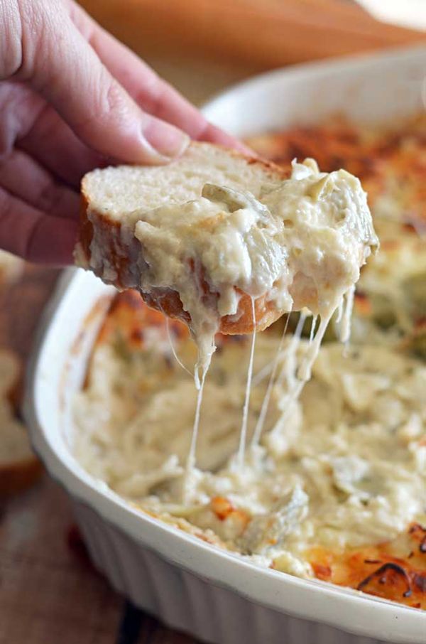 Cheesy Crab and Artichoke Dip