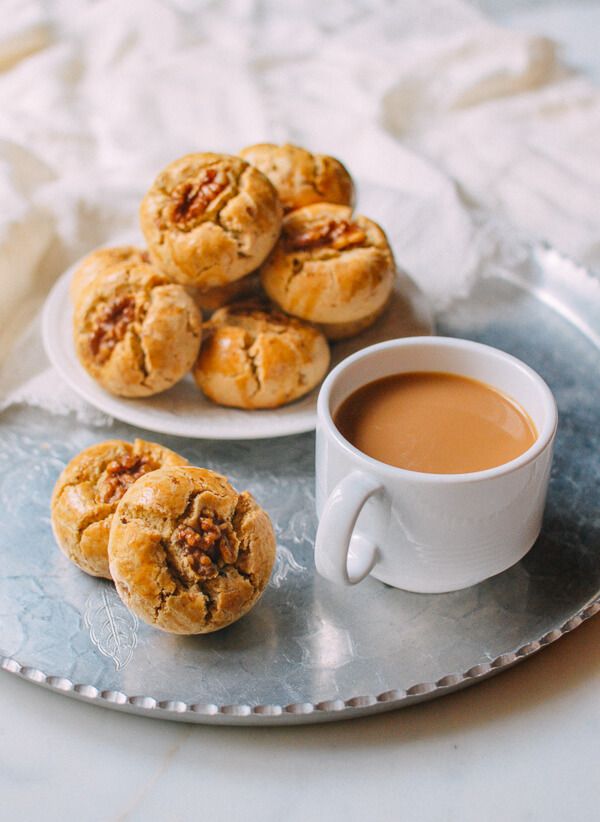 Chinese Walnut Cookies