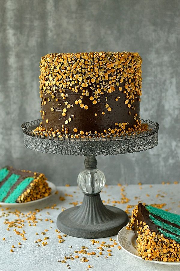 Chocolate & Vanilla Gold Sprinkles Cake