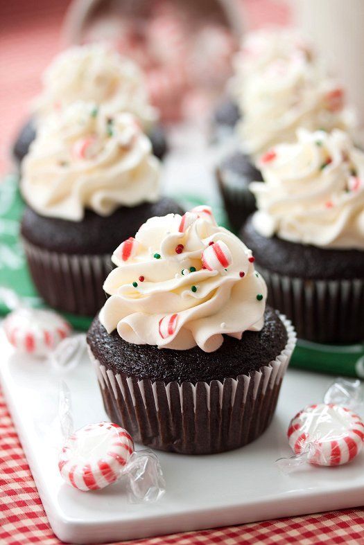 Chocolate Cupcakes with Peppermint Buttercream