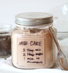 Chocolate mug cake (in 1 minute